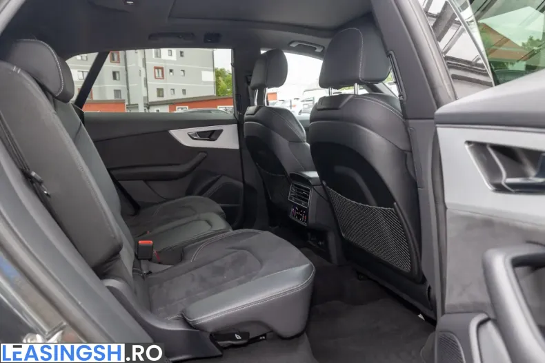 Audi Q8 din 2023 cu 43.370 km - oferta AUD251517 - foto 7