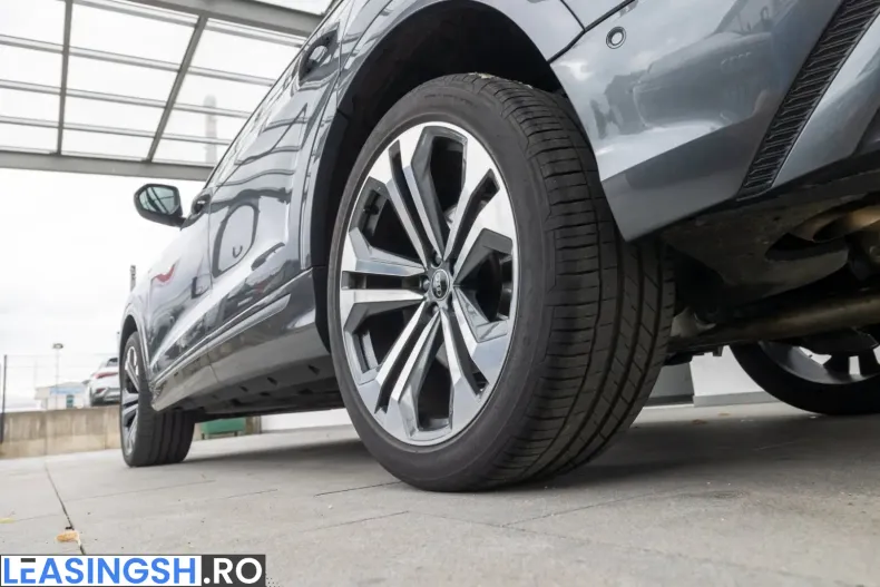 Audi Q8 din 2023 cu 43.370 km - oferta AUD251517 - foto 12