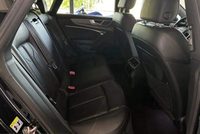 Audi A7 din 2023 cu 64.613 km - oferta AUD251526 - foto 13