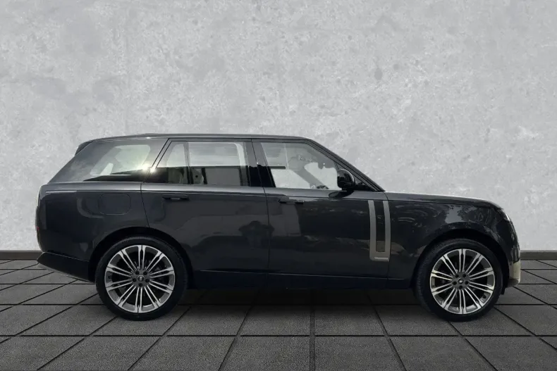 Land Rover Range Rover din 2024 cu 22.490 km - oferta LAN251530 - foto 6