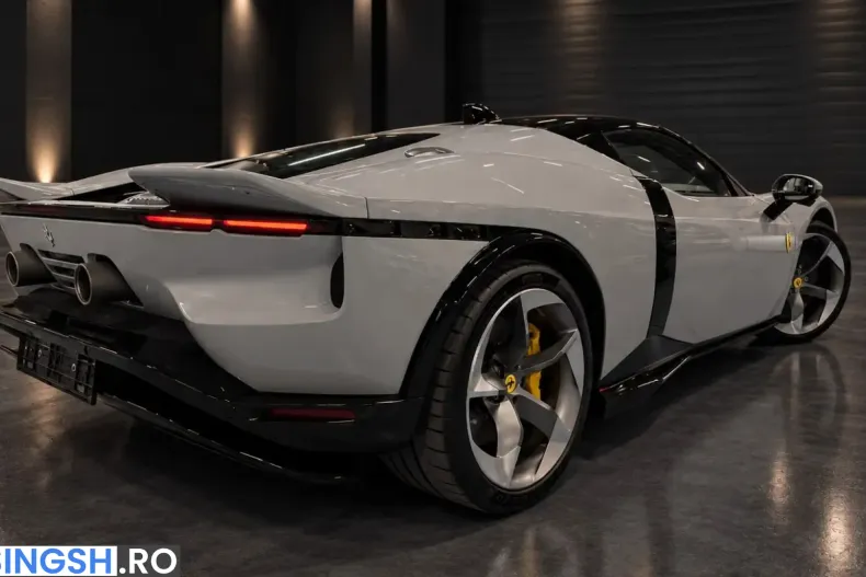 Ferrari Testarossa din 2026 cu 51 km - oferta FER251533 - foto 6