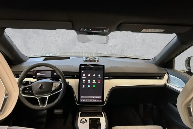 Volvo EX90 din 2024 cu 16.900 km - oferta VOL251552 - foto 4