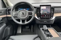 Volvo XC90 din 2025 cu 10.055 km - oferta VOL251553 - foto 3