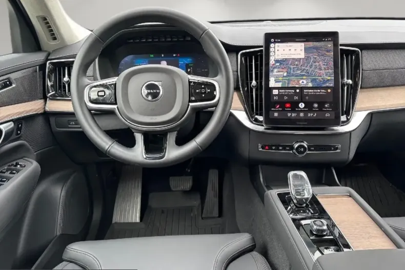 Volvo XC90 din 2025 cu 10.055 km - oferta VOL251553 - foto 3