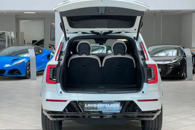 Volvo EX90 din 2025 cu 7.165 km - oferta VOL251554 - foto 18