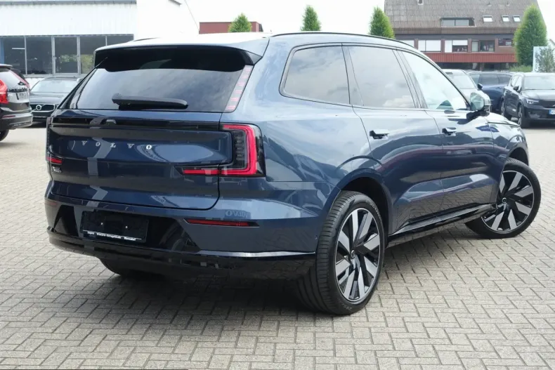 Volvo EX90 din 2025 cu 9.750 km - oferta VOL251555 - foto 2