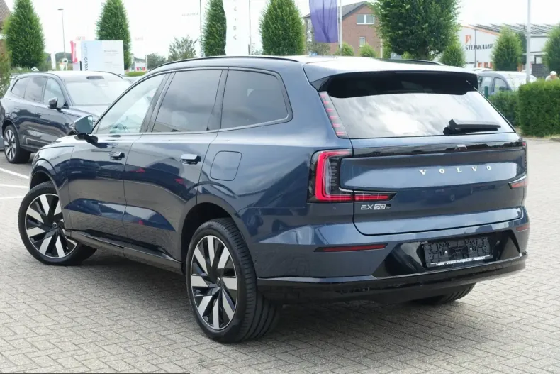 Volvo EX90 din 2025 cu 9.750 km - oferta VOL251555 - foto 3
