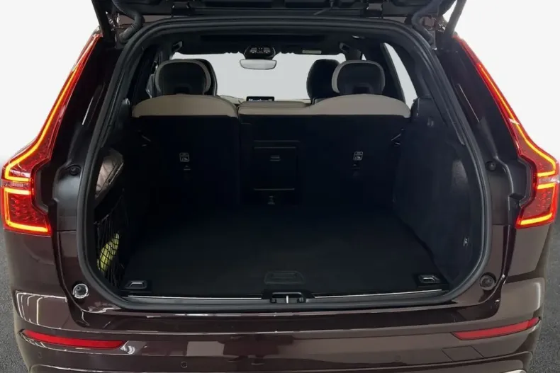Volvo XC60 din 2025 cu 9.313 km - oferta VOL251556 - foto 9
