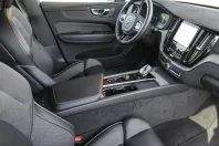 Volvo XC60 din 2024 cu 38.637 km - oferta VOL251557 - foto 9