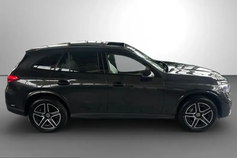 Mercedes-Benz GLC 400 (Clasa GLC) din 2025 cu 18.102 km - oferta MER251565 - foto 8