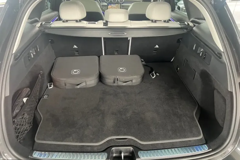 Mercedes-Benz GLC 400 (Clasa GLC) din 2025 cu 18.102 km - oferta MER251565 - foto 11