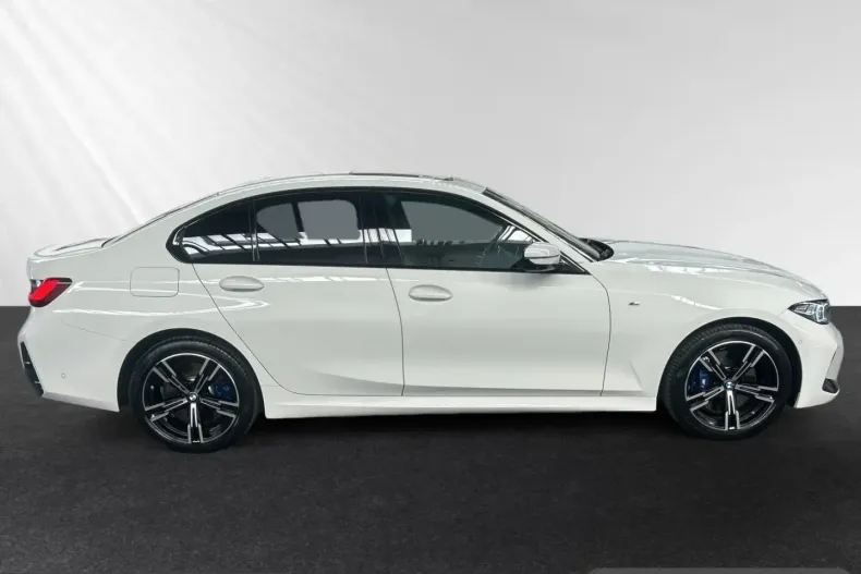 BMW 330 (Seria 3) din 2025 cu 25.300 km - oferta BMW251569 - foto 3