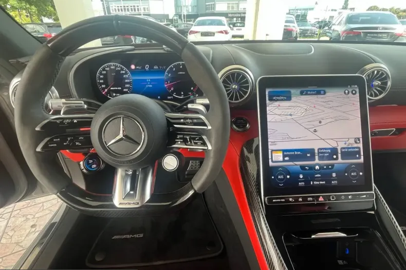 Mercedes-Benz SL 63 AMG (Clasa SL) din 2024 cu 37.959 km - oferta MER251578 - foto 9