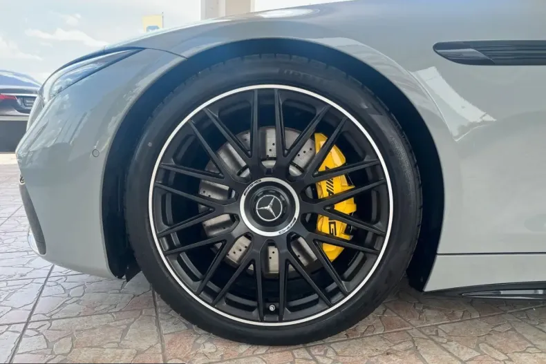 Mercedes-Benz SL 63 AMG (Clasa SL) din 2024 cu 37.959 km - oferta MER251578 - foto 23