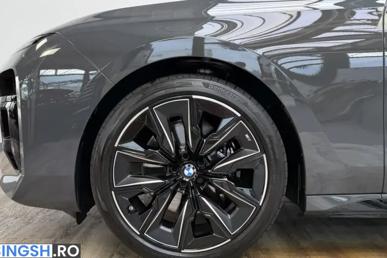 BMW 740 (Seria 7) din 2026 cu 6.800 km - oferta BMW251582 - foto 7