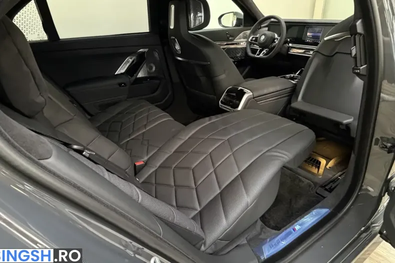 BMW 740 (Seria 7) din 2026 cu 6.800 km - oferta BMW251582 - foto 15