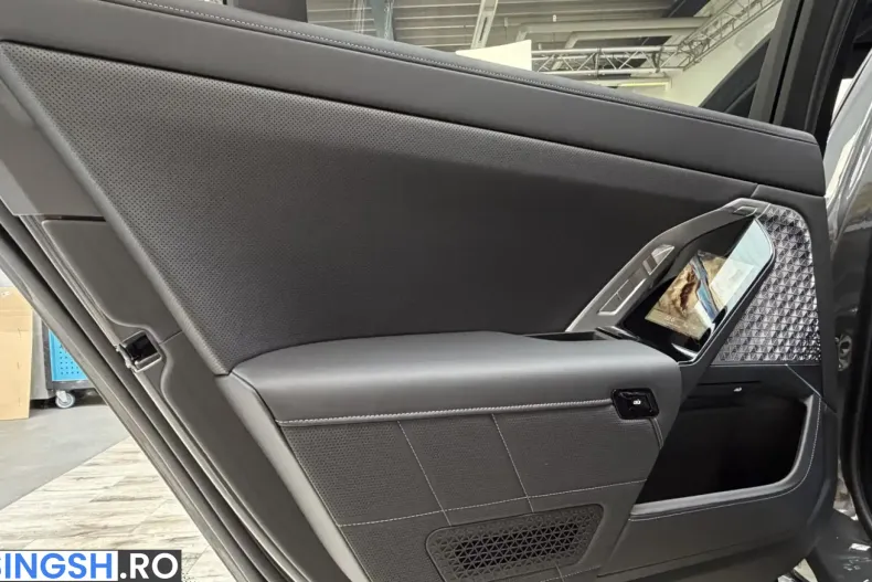 BMW 740 (Seria 7) din 2026 cu 6.800 km - oferta BMW251582 - foto 22