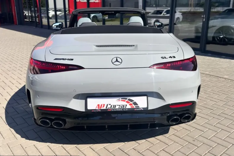 Mercedes-Benz SL 43 AMG (Clasa SL) din 2023 cu 31.500 km - oferta MER251594 - foto 8