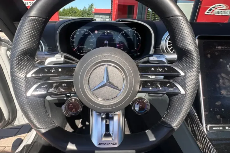 Mercedes-Benz SL 43 AMG (Clasa SL) din 2023 cu 31.500 km - oferta MER251594 - foto 12
