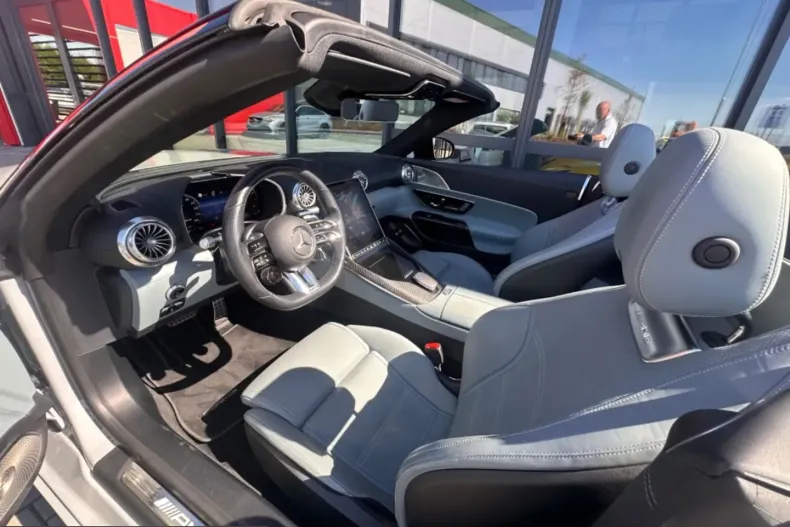 Mercedes-Benz SL 43 AMG (Clasa SL) din 2023 cu 31.500 km - oferta MER251594 - foto 14