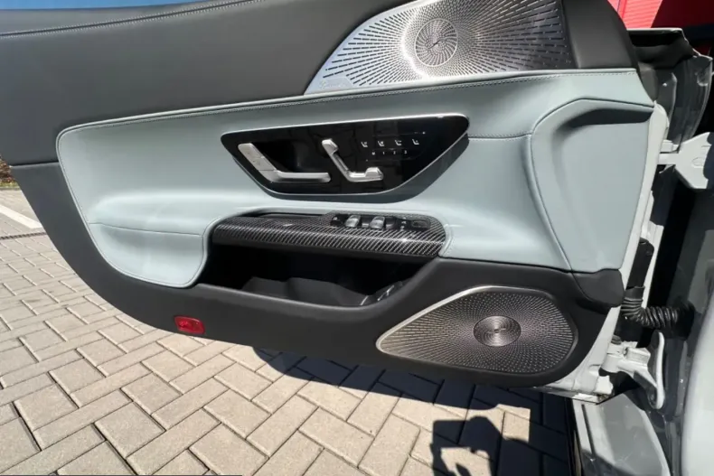 Mercedes-Benz SL 43 AMG (Clasa SL) din 2023 cu 31.500 km - oferta MER251594 - foto 16