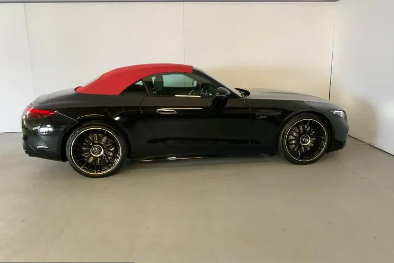 Mercedes-Benz SL 43 AMG (Clasa SL) din 2025 cu 9.268 km - oferta MER251599 - foto 3