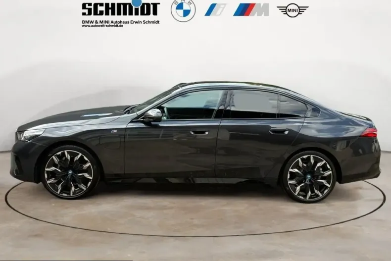 BMW 530 (Seria 5) din 2024 cu 9.224 km - oferta BMW251627 - foto 2