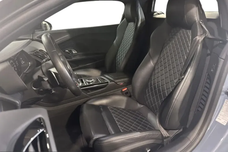 Audi R8 din 2023 cu 26.550 km - oferta AUD251630 - foto 8