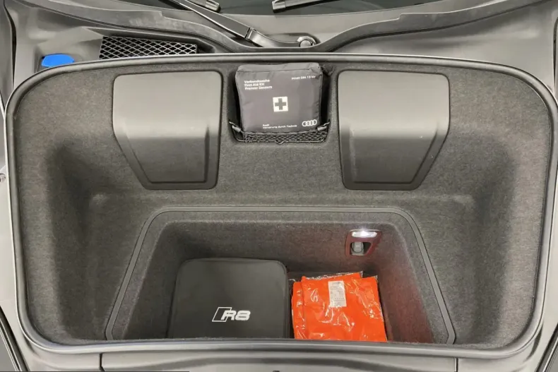 Audi R8 din 2024 cu 19.542 km - oferta AUD251637 - foto 13