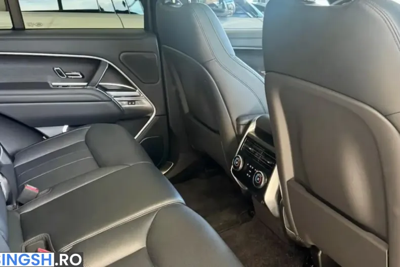 Land Rover Range Rover din 2025 cu 25.800 km - oferta LAN251641 - foto 9