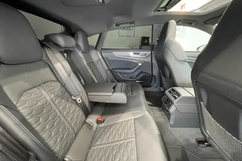 Audi RS7 din 2025 cu 13.400 km - oferta AUD251655 - foto 25