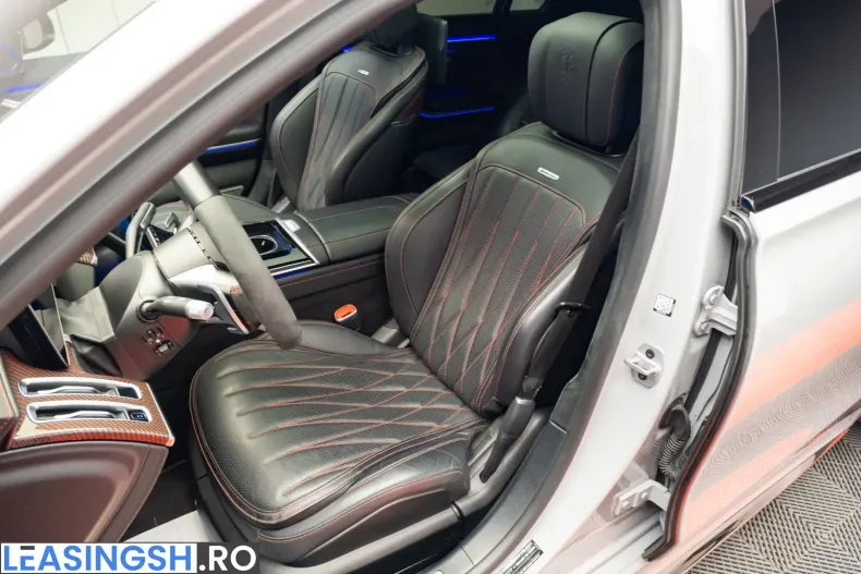 Mercedes-Benz S 63 AMG (Clasa S) din 2023 cu 28.500 km - oferta MER251662 - foto 25