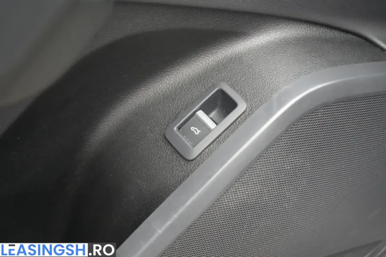 Audi Q5 din 2022 cu 87.000 km - oferta AUD251668 - foto 35