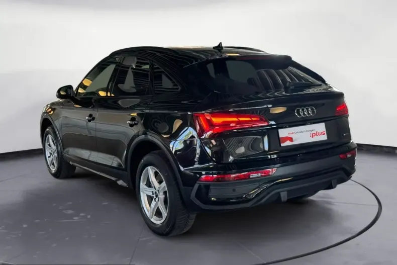 Audi Q5 din 2022 cu 77.122 km - oferta AUD251669 - foto 3