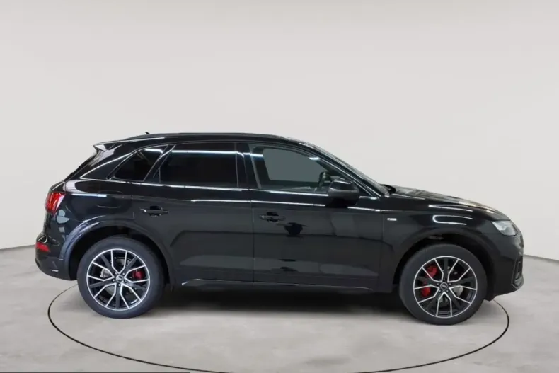 Audi Q5 din 2022 cu 83.878 km - oferta AUD251670 - foto 3