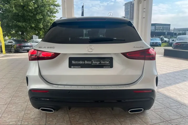 Mercedes-Benz GLA 220 (Clasa GLA) din 2023 cu 46.729 km - oferta MER251671 - foto 5