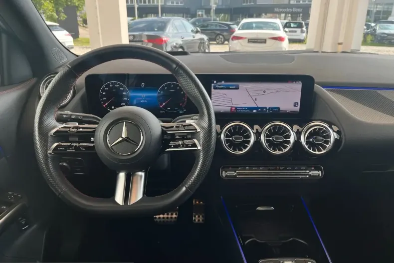 Mercedes-Benz GLA 220 (Clasa GLA) din 2023 cu 46.729 km - oferta MER251671 - foto 11