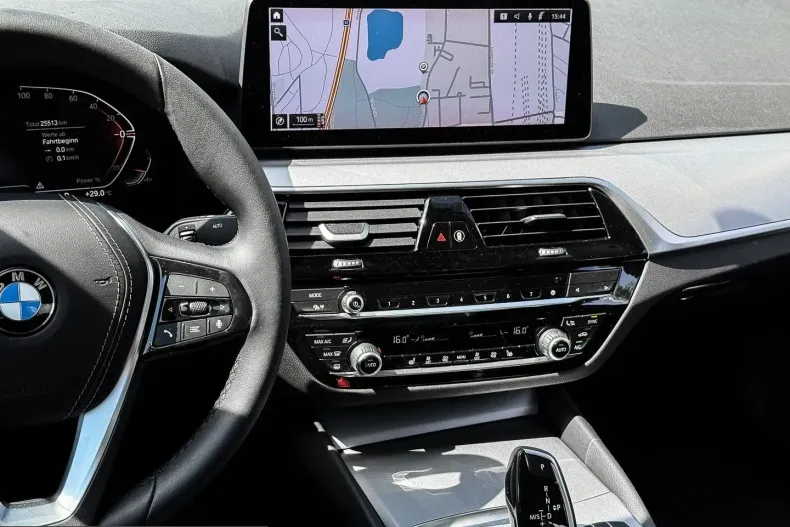 BMW 520 (Seria 5) din 2023 cu 25.508 km - oferta BMW251674 - foto 9