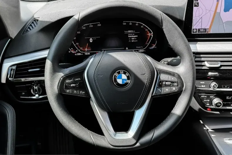 BMW 520 (Seria 5) din 2023 cu 25.508 km - oferta BMW251674 - foto 12