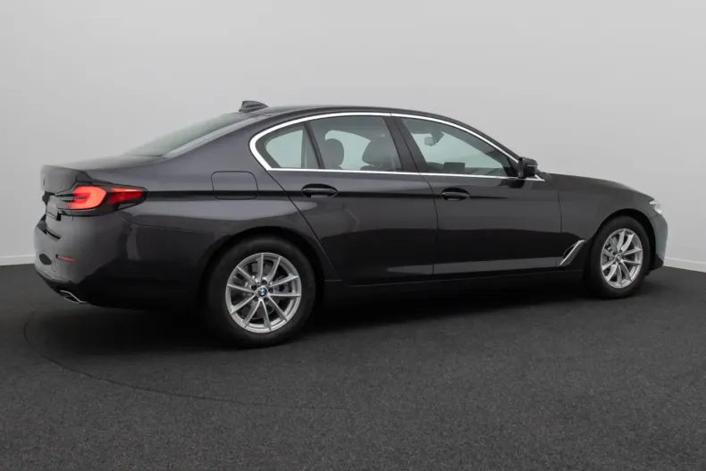 BMW 530 (Seria 5) din 2023 cu 42.122 km - oferta BMW251675 - foto 5