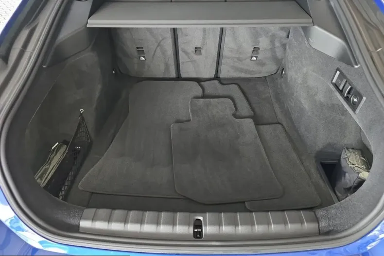 BMW 430 (Seria 4) din 2025 cu 8.561 km - oferta BMW251680 - foto 21