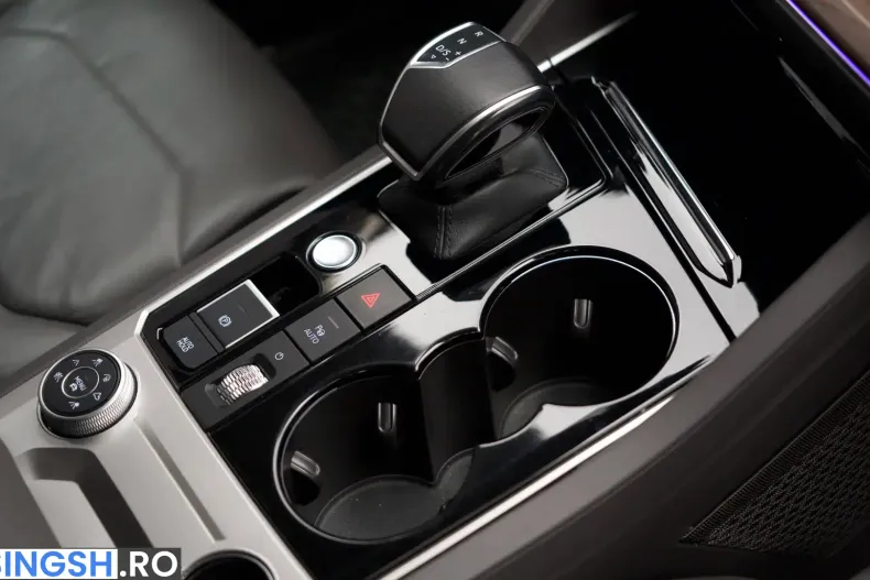 Volkswagen Touareg din 2021 cu 100.000 km - oferta VOL251683 - foto 13