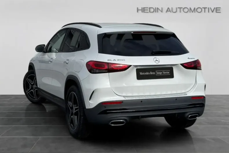 Mercedes-Benz GLA 250 (Clasa GLA) din 2023 cu 4.018 km - oferta MER251697 - foto 3