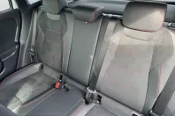 Mercedes-Benz GLA 250 (Clasa GLA) din 2023 cu 4.018 km - oferta MER251697 - foto 9