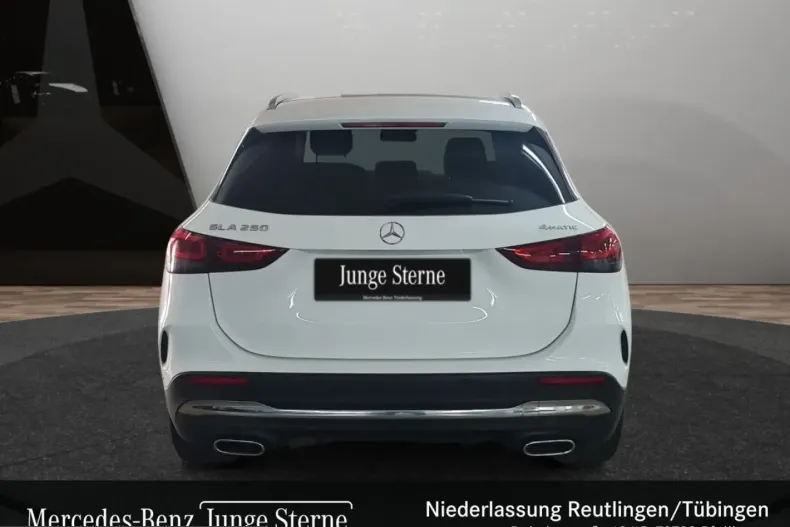 Mercedes-Benz GLA 250 (Clasa GLA) din 2022 cu 55.588 km - oferta MER251700 - foto 6