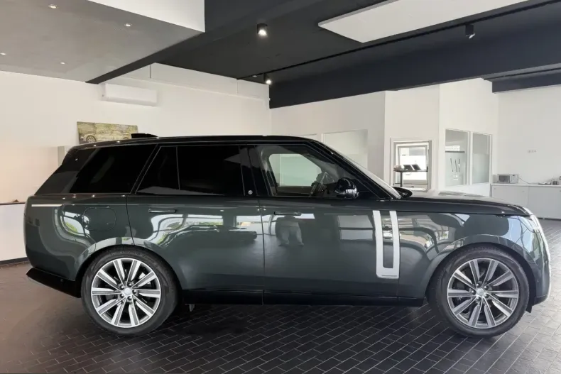 Land Rover Range Rover din 2022 cu 32.580 km - oferta LAN251705 - foto 8