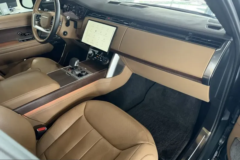 Land Rover Range Rover din 2022 cu 32.580 km - oferta LAN251705 - foto 14