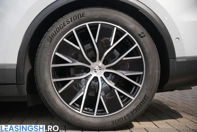 Porsche Macan din 2025 cu 22.000 km - oferta POR251707 - foto 48