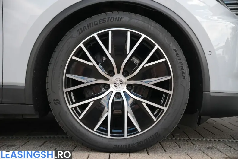 Porsche Macan din 2025 cu 22.000 km - oferta POR251707 - foto 50
