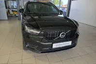 Volvo XC40 din 2022 cu 41.925 km - oferta VOL251708 - foto 4